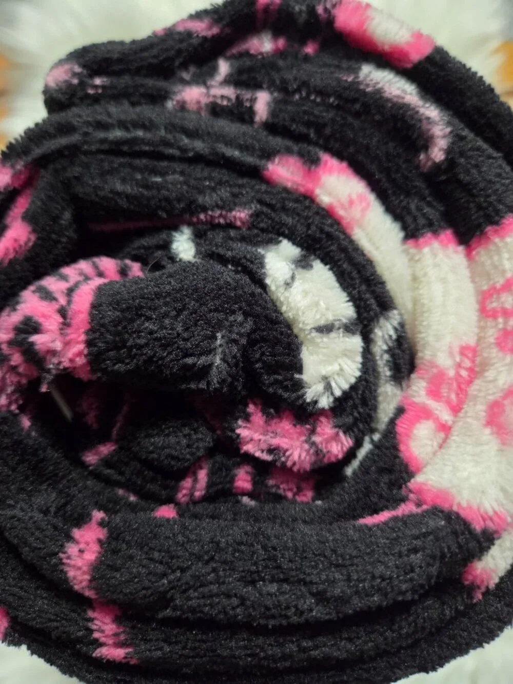Barbie Plush Throw Blanket